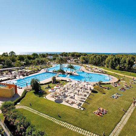 Happy Camp Mobile Homes In Camping Village La Masseria 갈리폴리 외부 사진