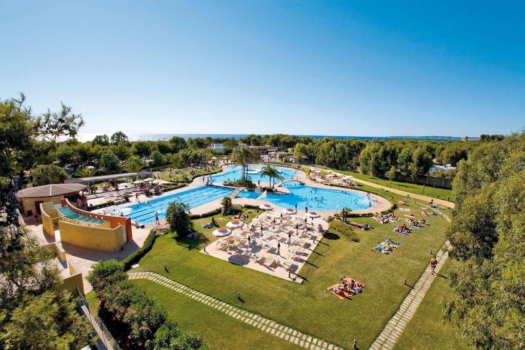 Happy Camp Mobile Homes In Camping Village La Masseria 갈리폴리 외부 사진