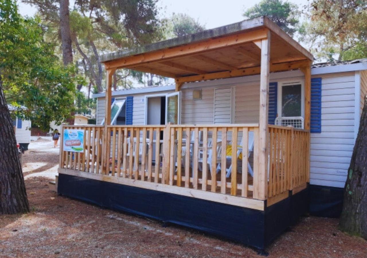 Happy Camp Mobile Homes In Camping Village La Masseria 갈리폴리 외부 사진