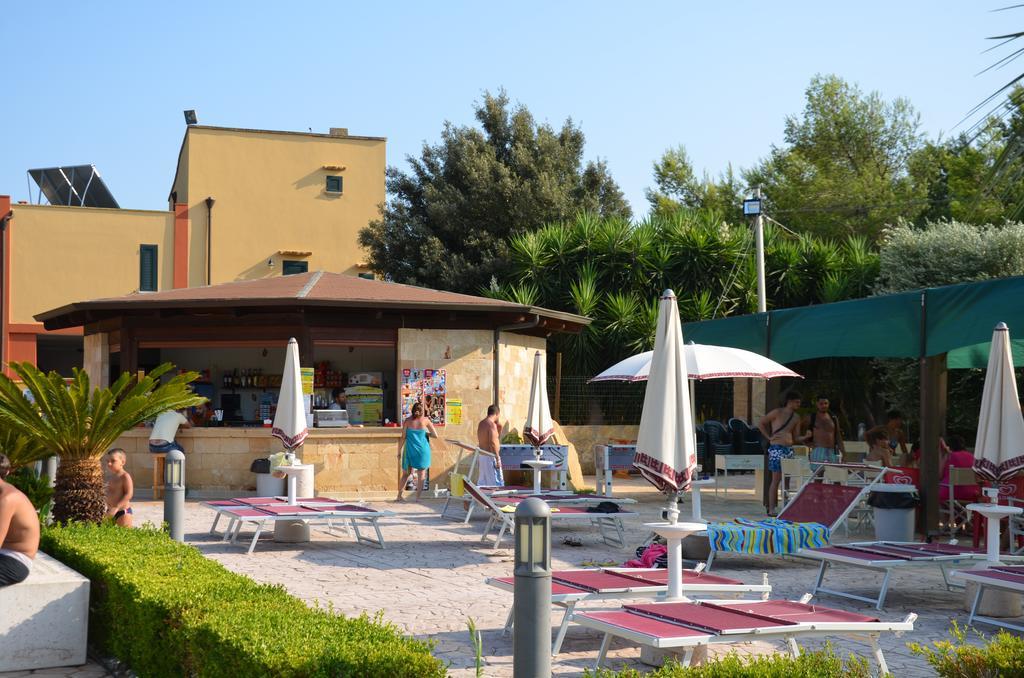 Happy Camp Mobile Homes In Camping Village La Masseria 갈리폴리 외부 사진