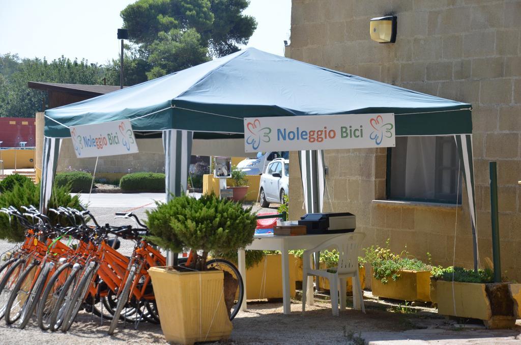 Happy Camp Mobile Homes In Camping Village La Masseria 갈리폴리 외부 사진